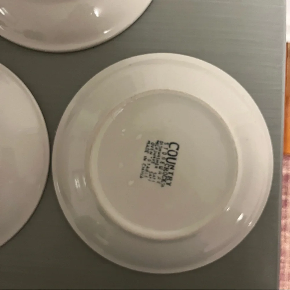 Country Crock Stoneware 3 Dessert Plates Green